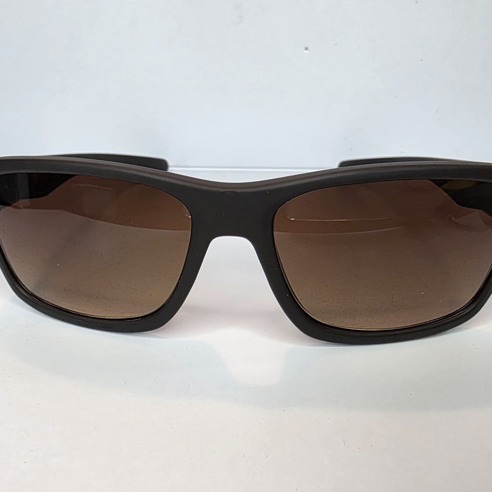 Kenneth Cole Reaction Sunglasses - Picture 2 of 5